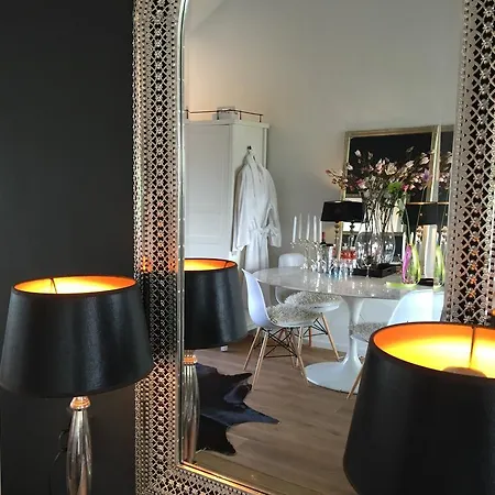 @ Sabri Homes B&B 나르덴